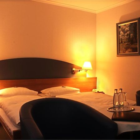 באד דריבורג Hotel Egge Wirt מראה חיצוני תמונה